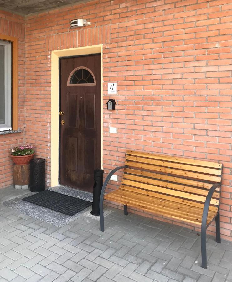 Le Margherite Cardano Al Campo Exterior photo